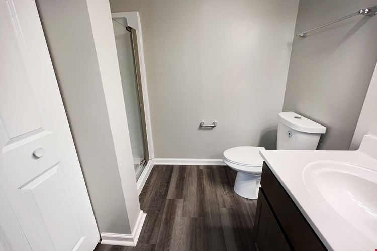 Woodhills Apartments Image 79