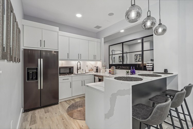 Lincoln at Fair Oaks Image 27