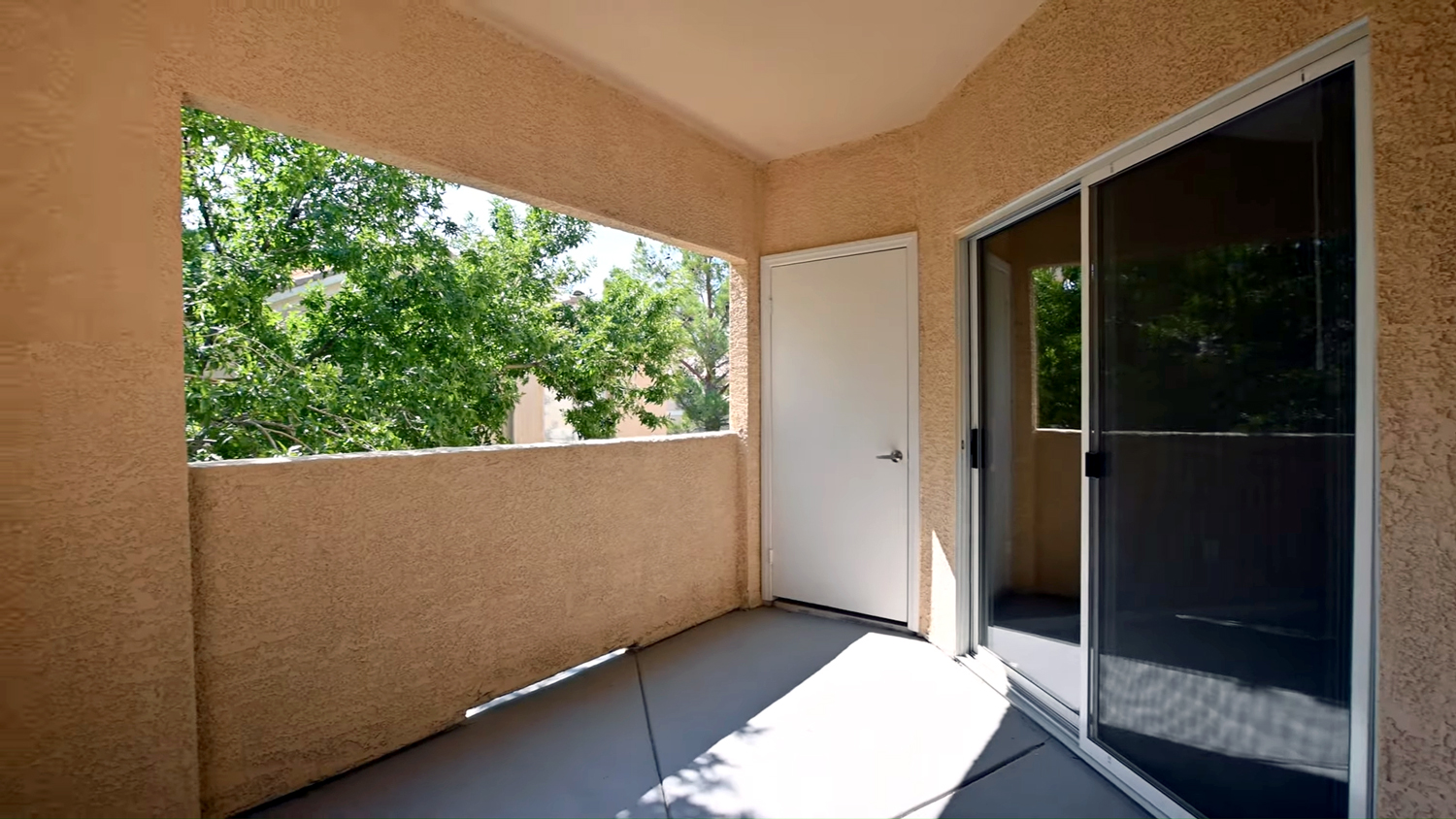 La Villa Estates Image 14