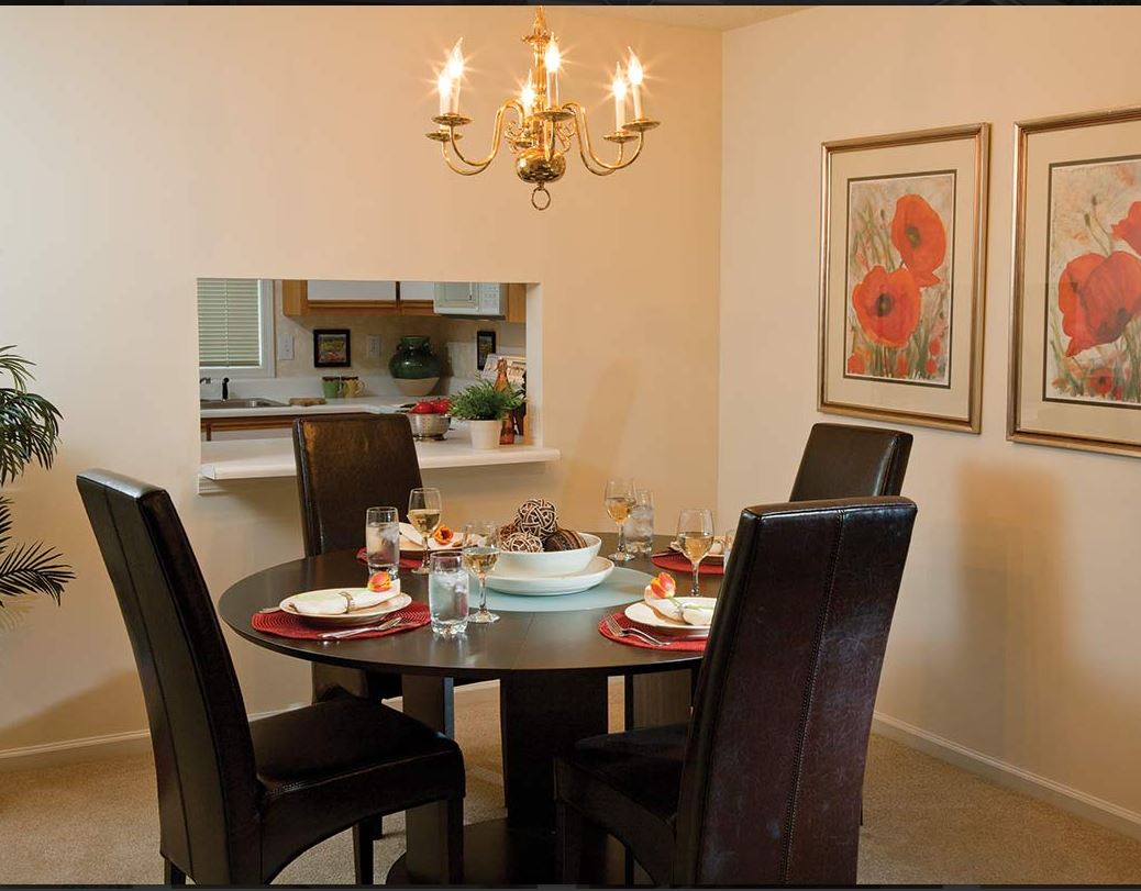 Salem Village Image 3