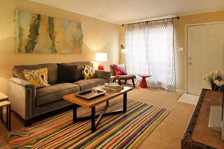 Waters of Winrock Apartments Image 20