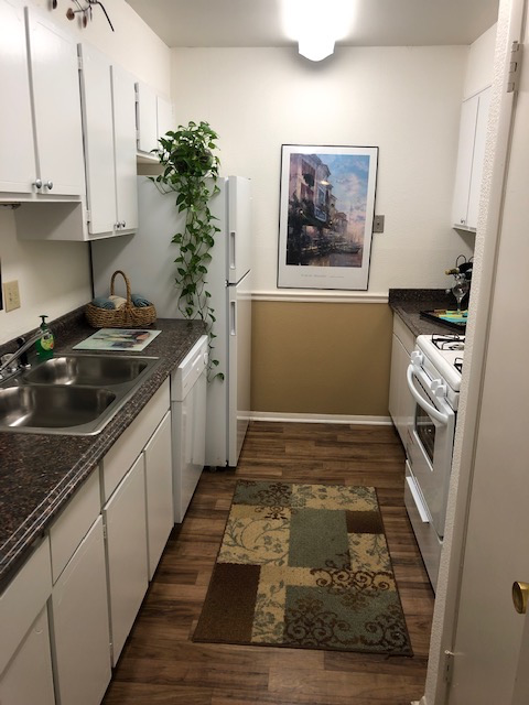 Kenwood Creek Image 9