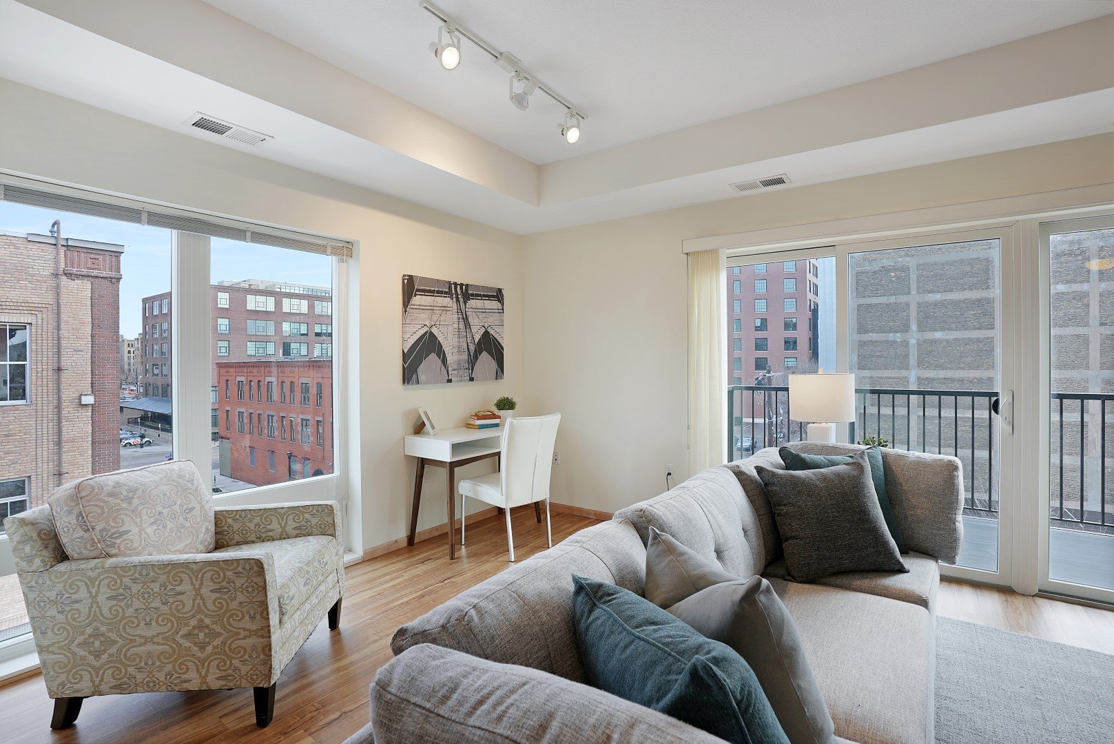 Third North Image 27