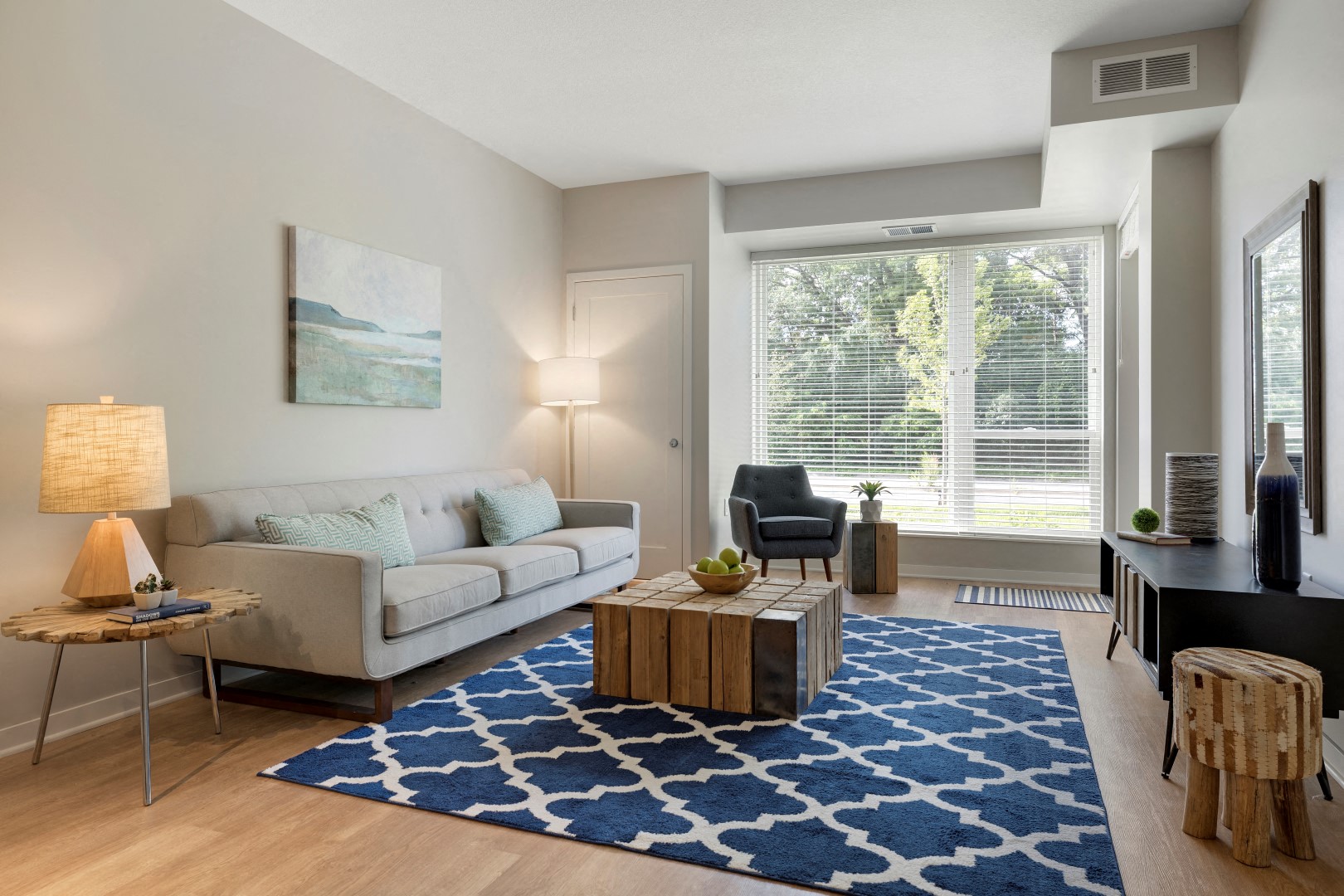 Model 1 BR - Floor Plan B4