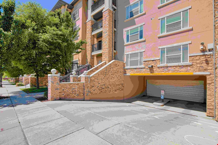 Meadowbrook Station Apartments Image 35