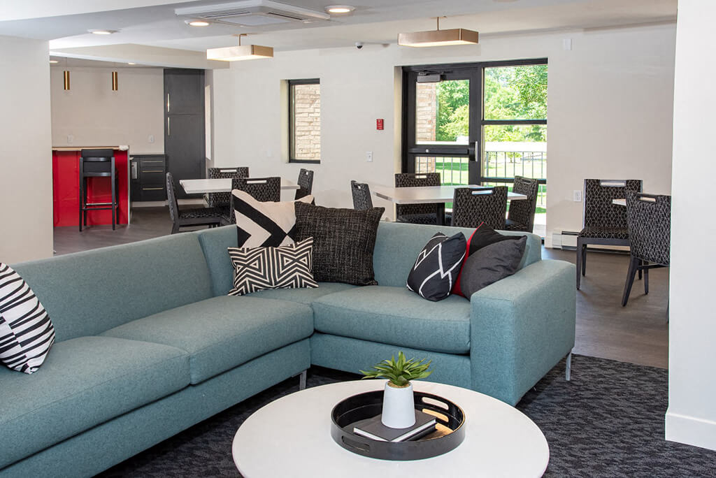 Eagan Place Image 16