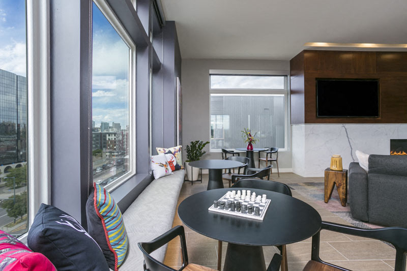 7/S Denver Haus Image 34