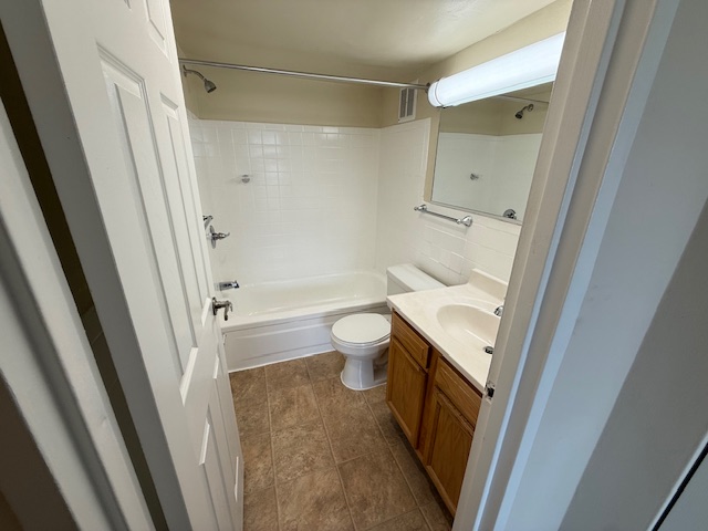 Silver Spring Towers Image 112