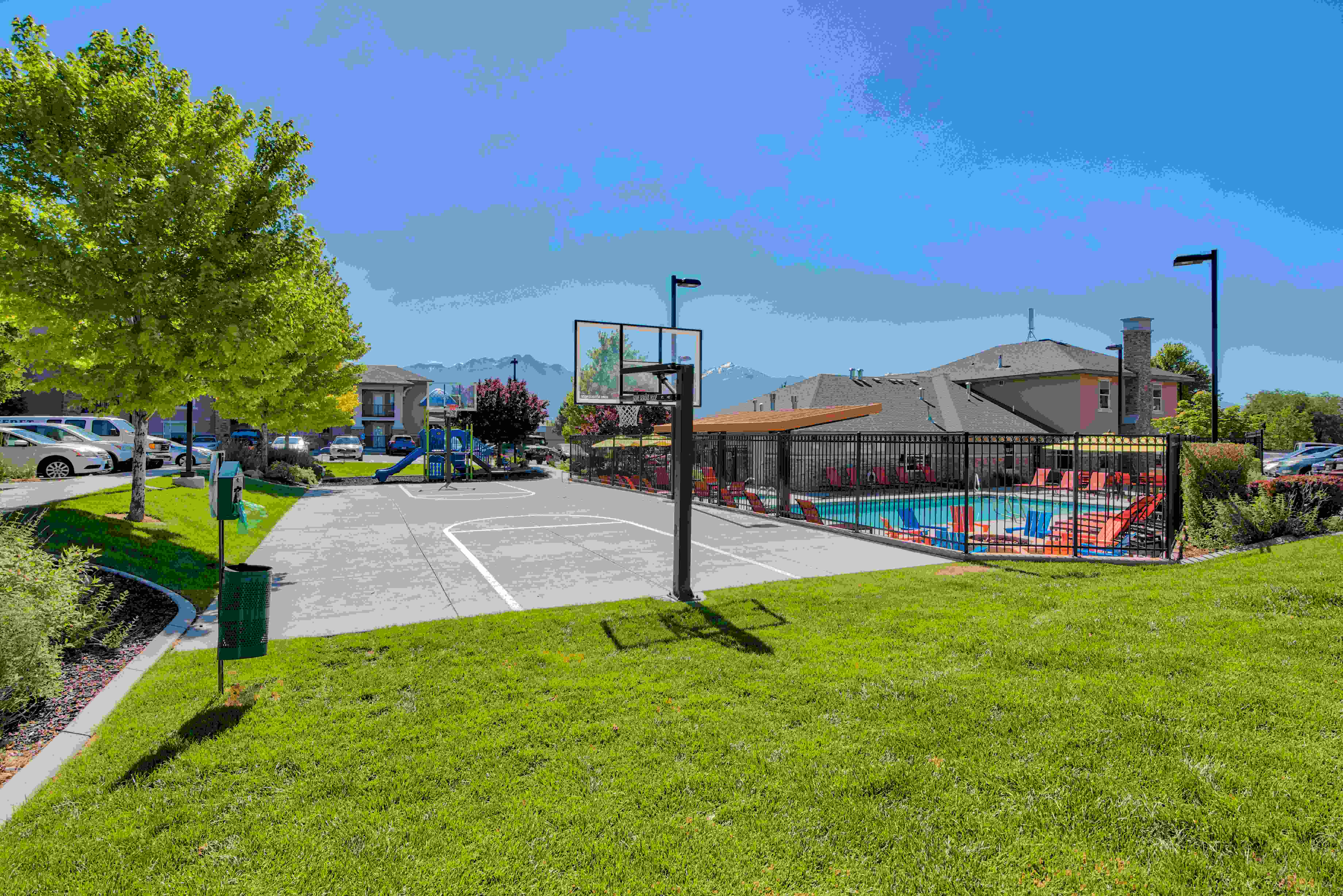 Meadowbrook Station Apartments Image 60