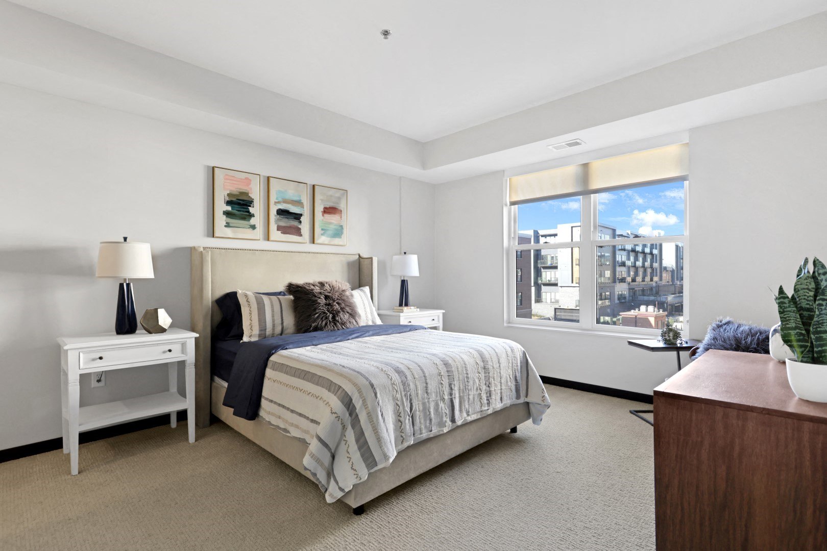 The Shoreham Apartments Image 99