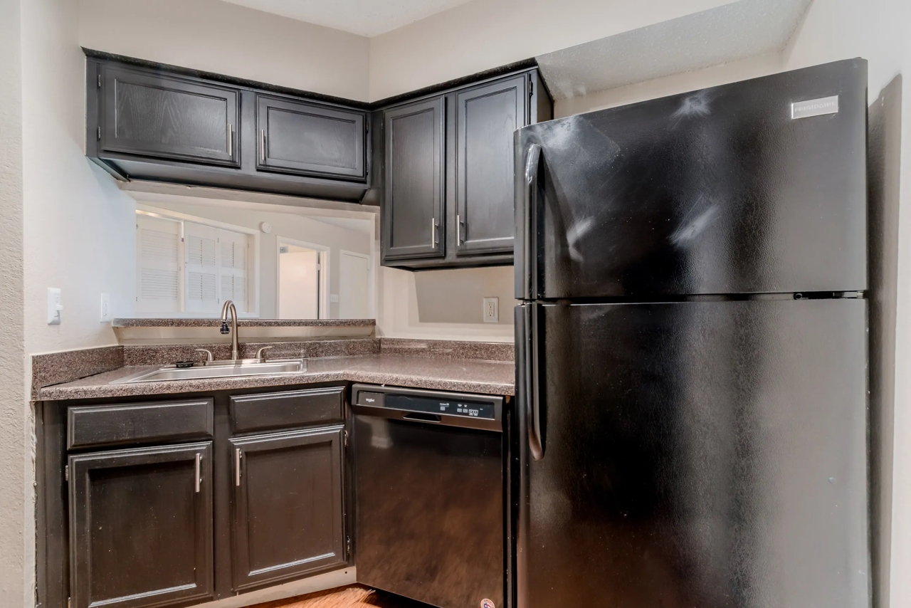 Fiona Apartment Homes Image 2