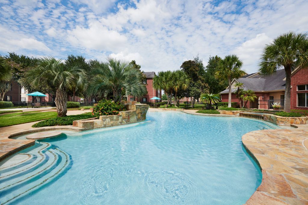 Camden Sugar Grove Image 1