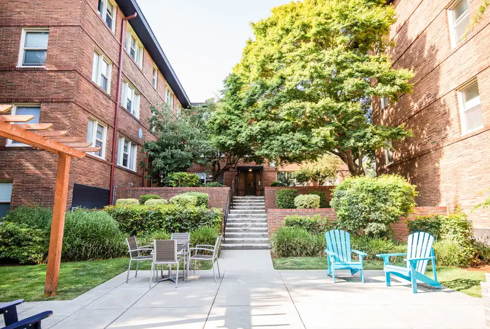 Cadence Apartments Image 1