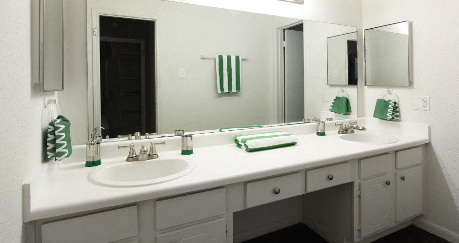 Woodlake on the Bayou Apartments Image 42