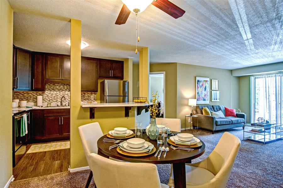 Vicksburg Village Image 19