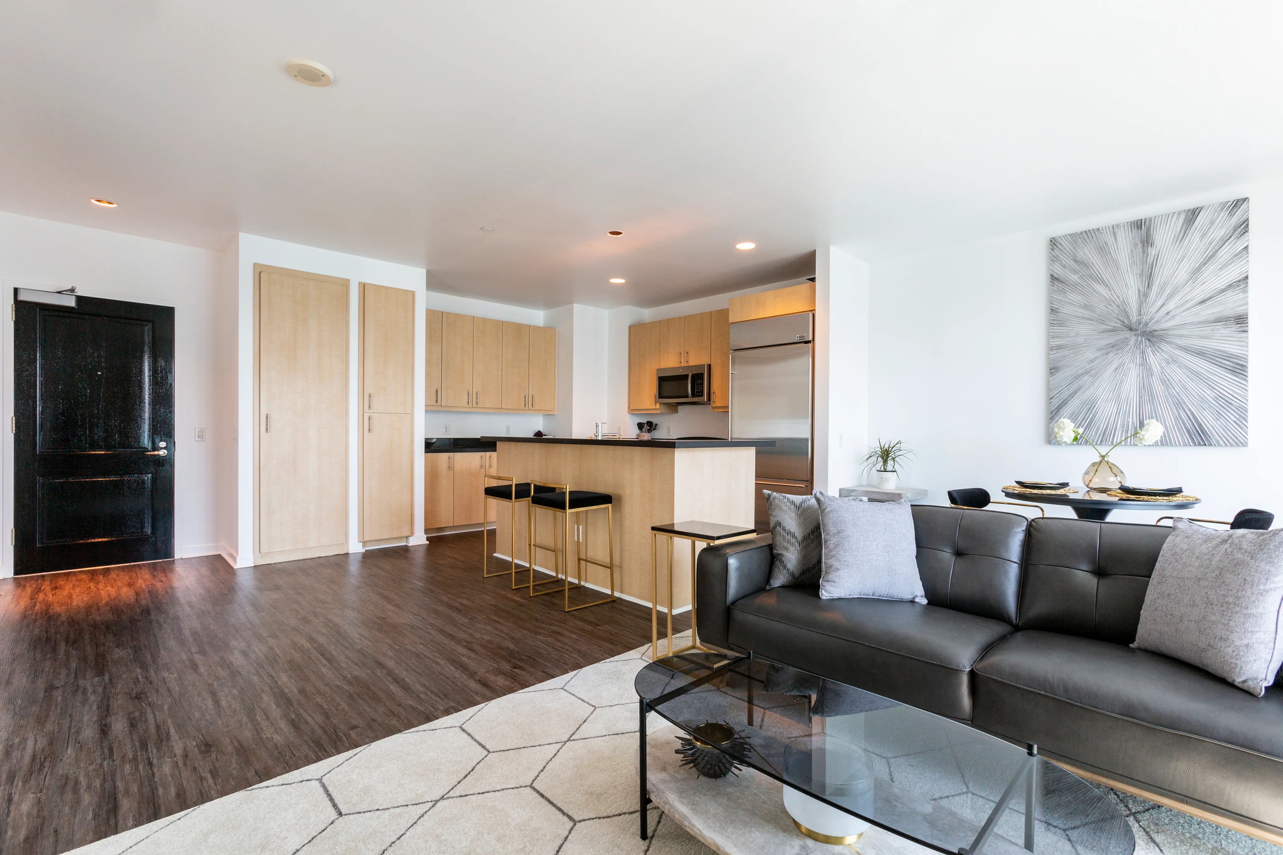 Blu Beverly Hills Image 6
