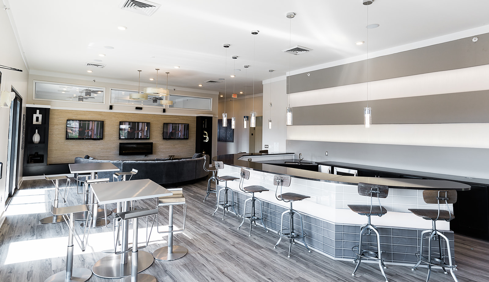 Eleven North Image 13