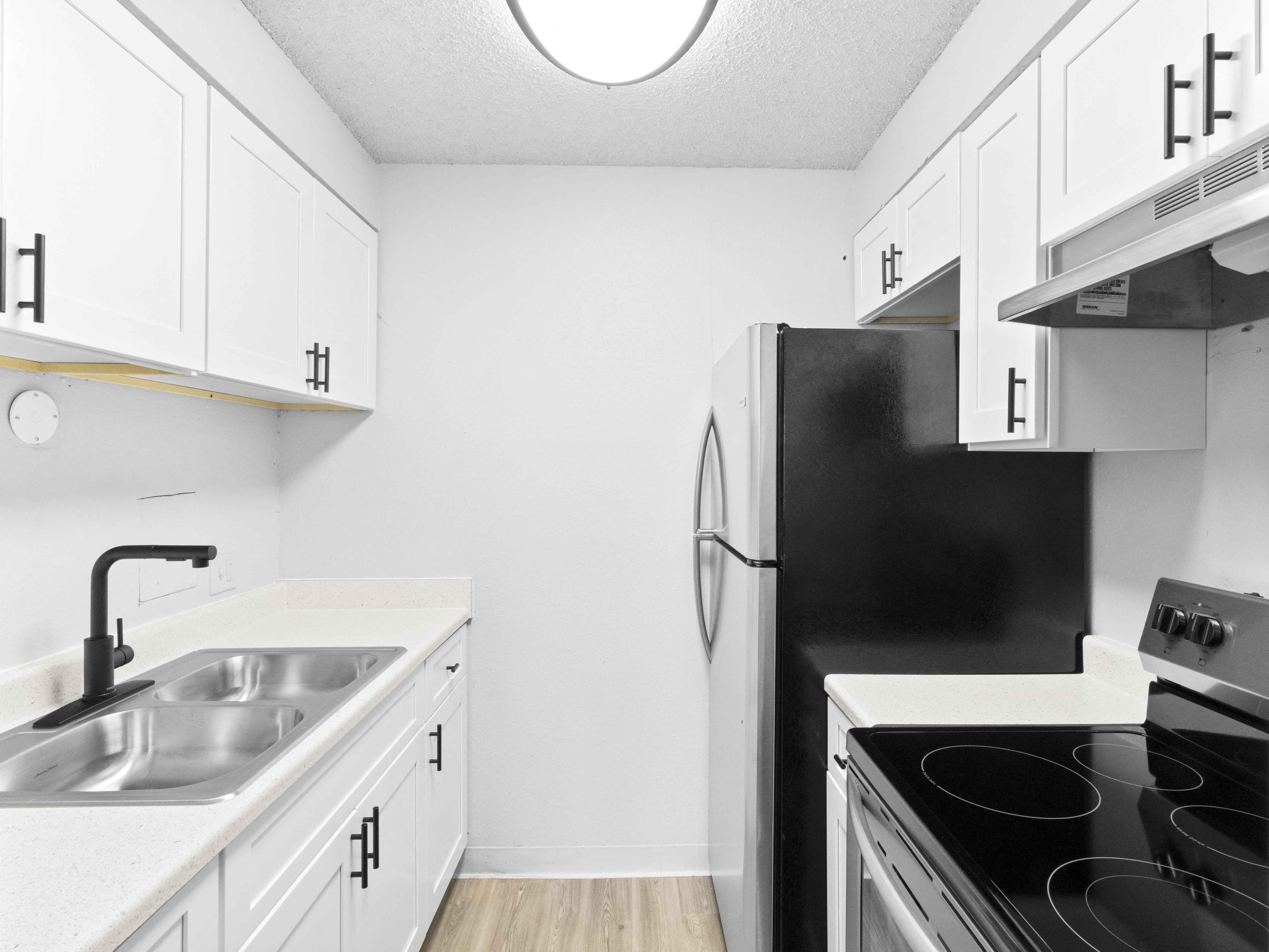 Proximity Apartment Homes Image 11