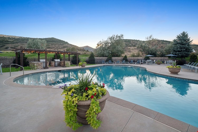 Dakota Ridge Image 6