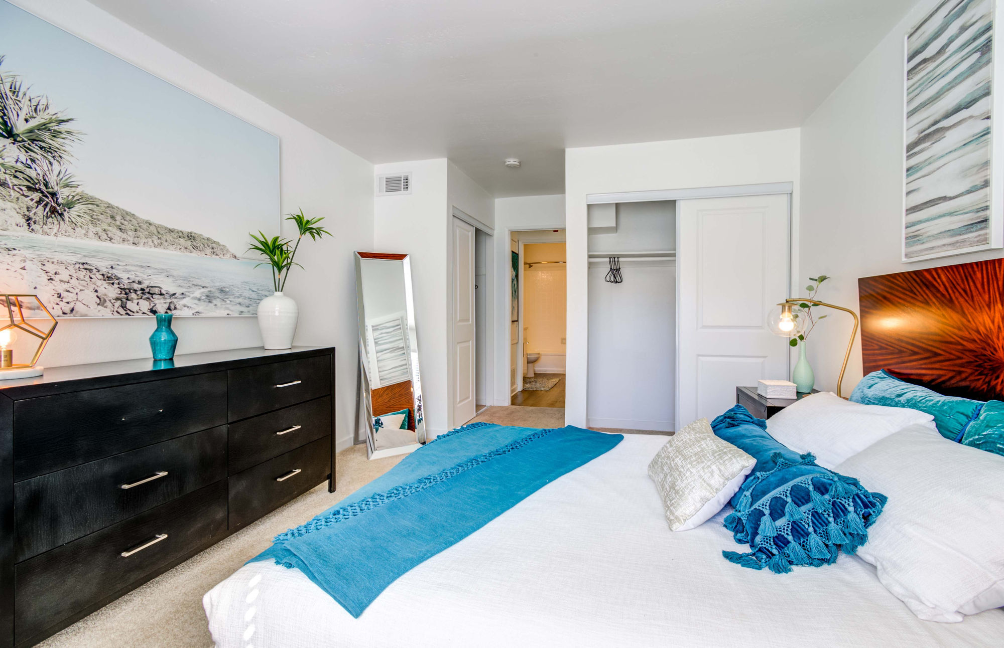 IMT Mission Valley Image 3