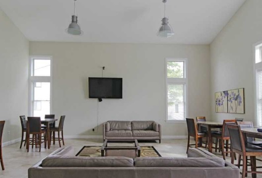 Hidden Brook Apartment Homes Image 9