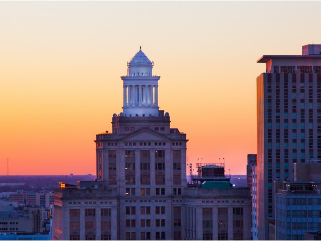 Hibernia Tower New Orleans Apartment