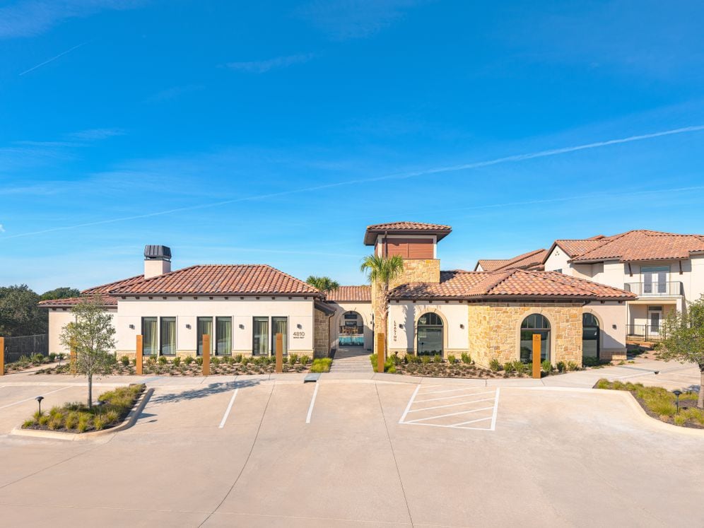 Leasing office entrance