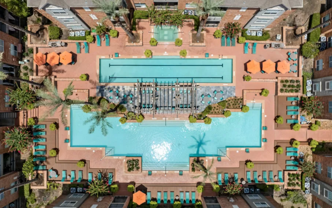 Marquis on Pin Oak Park Image 1