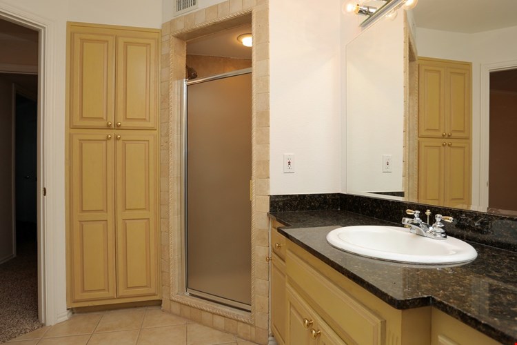 The Chesterfield Image 35