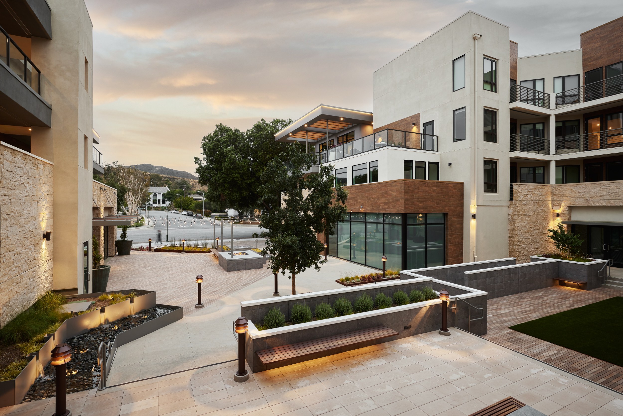 Santal Thousand Oaks Image 13