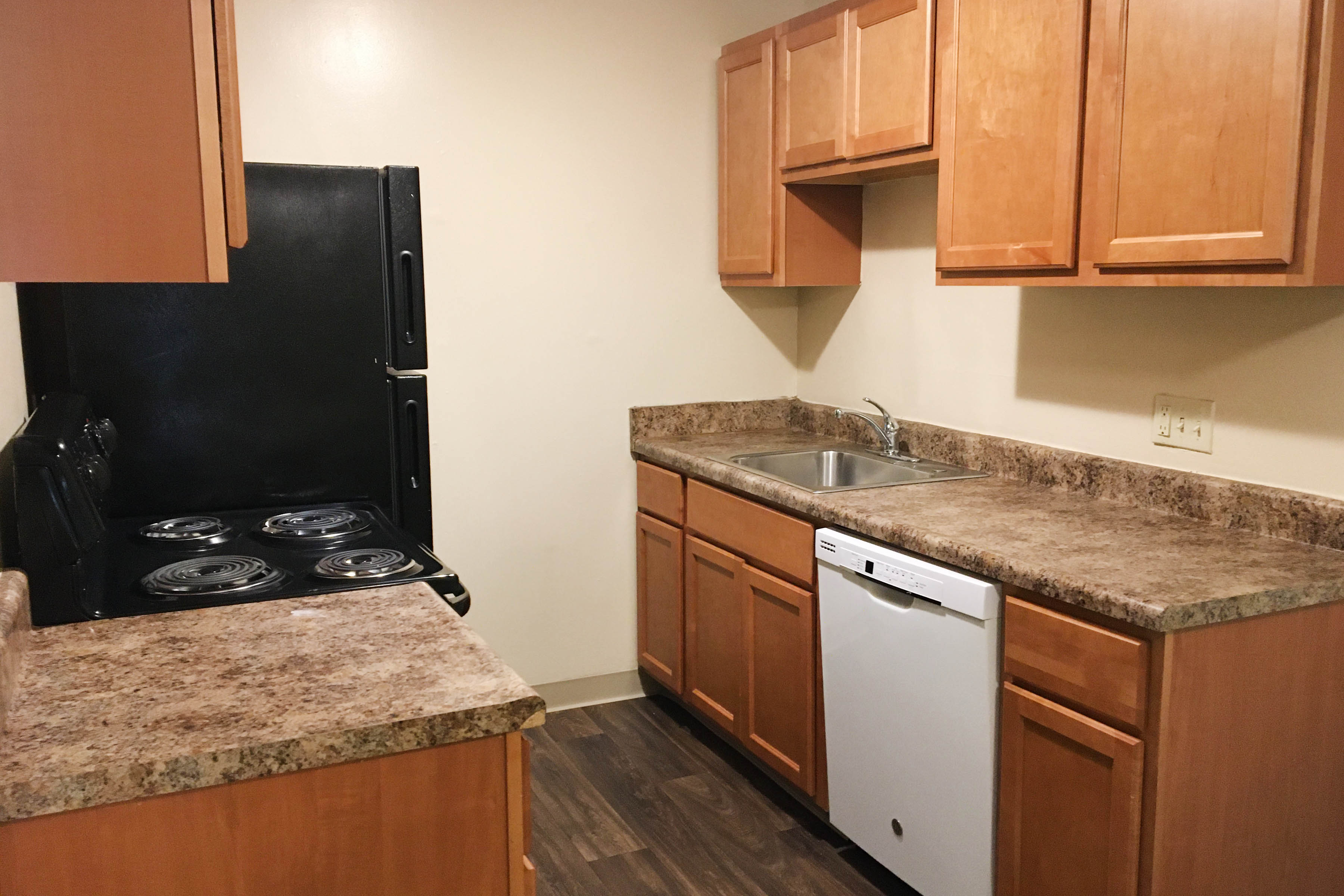 Florence Apartments Image 8