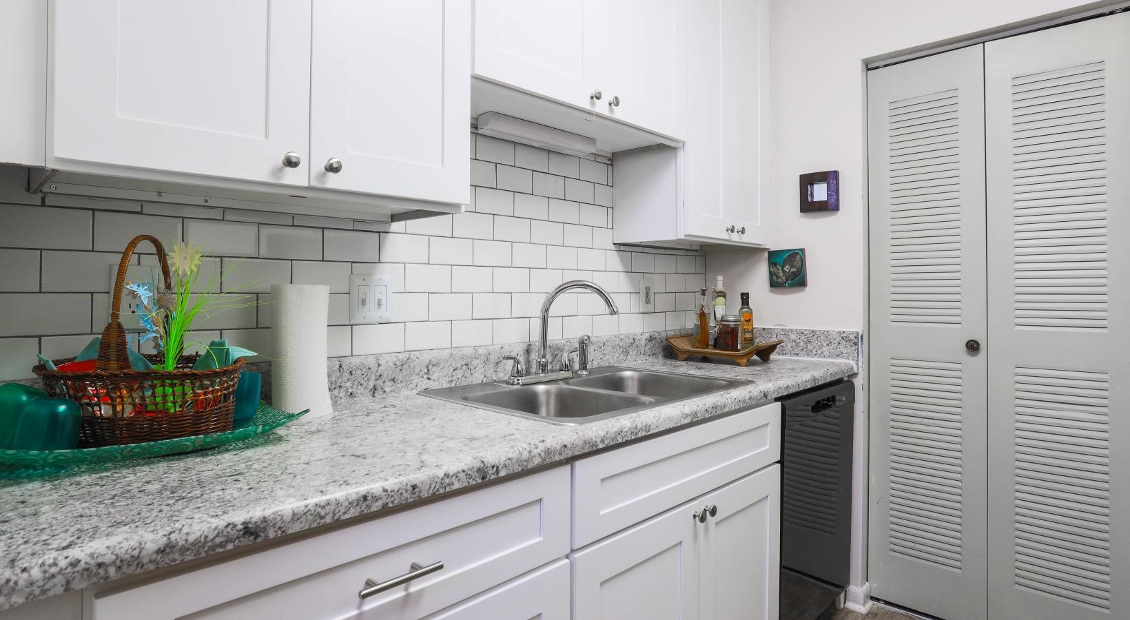 Valley Brook Crossing Image 7