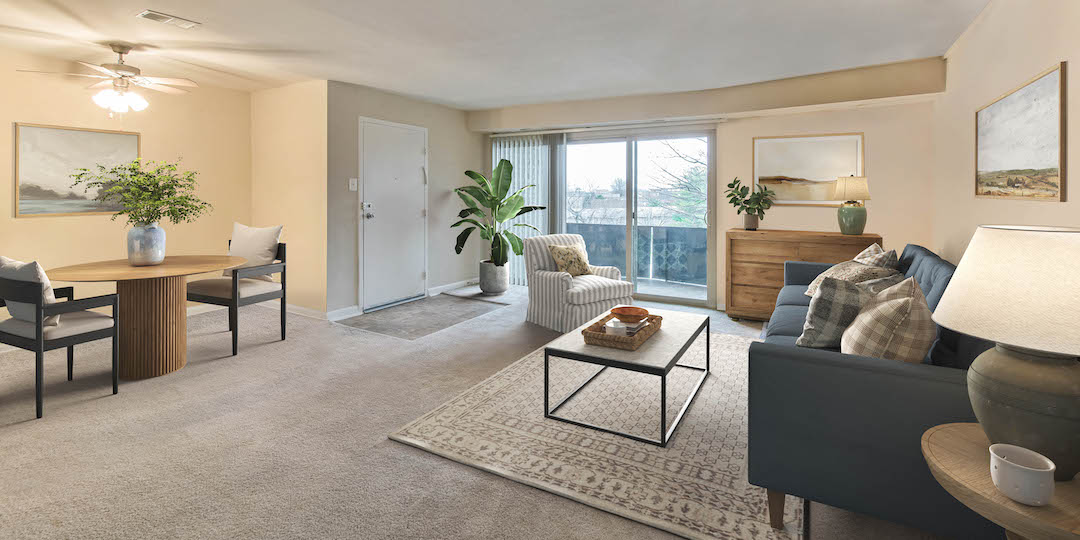 Summit Crest Image 39