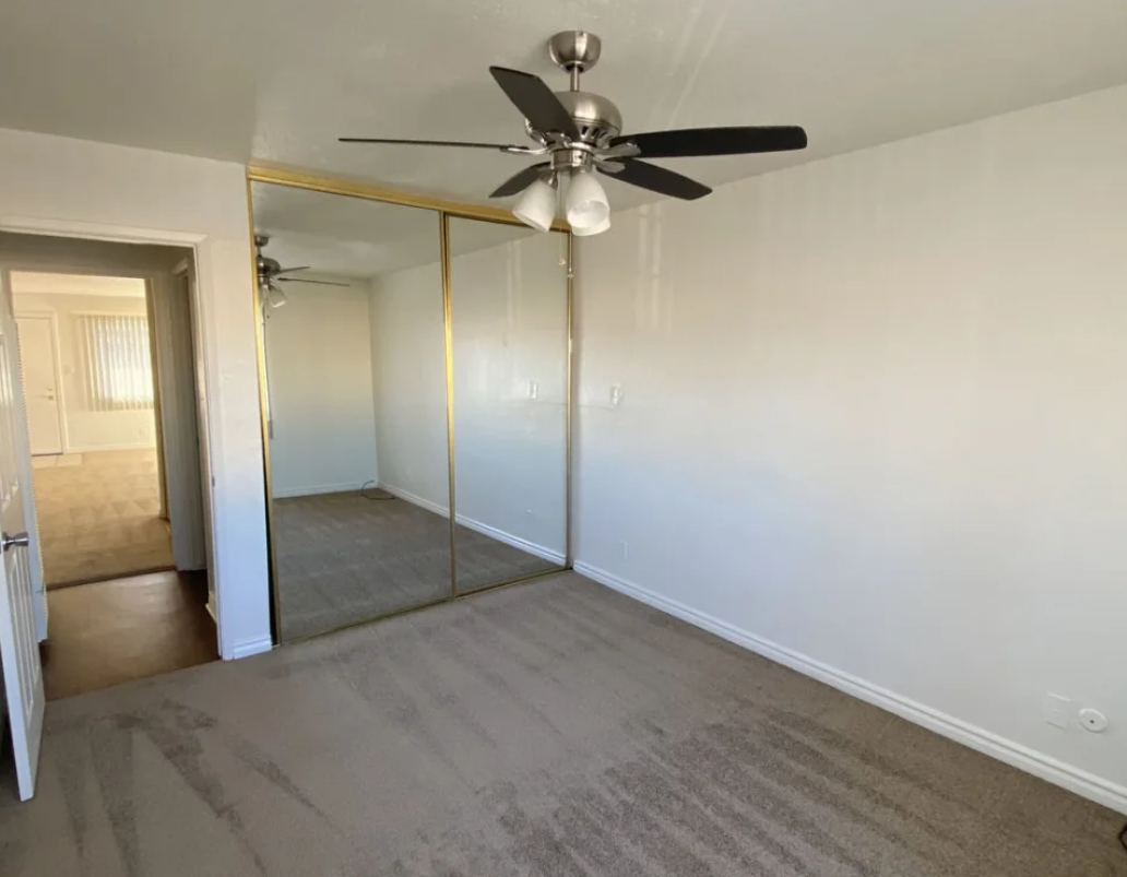 St Moritz Garden Apartments Image 6