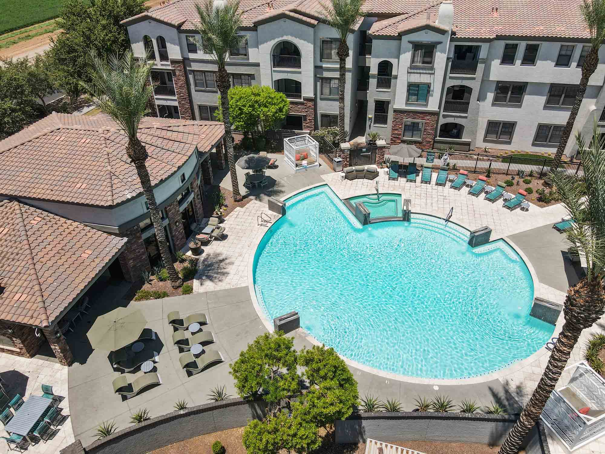 Zone Luxe, Glendale, AZ, Aerial View