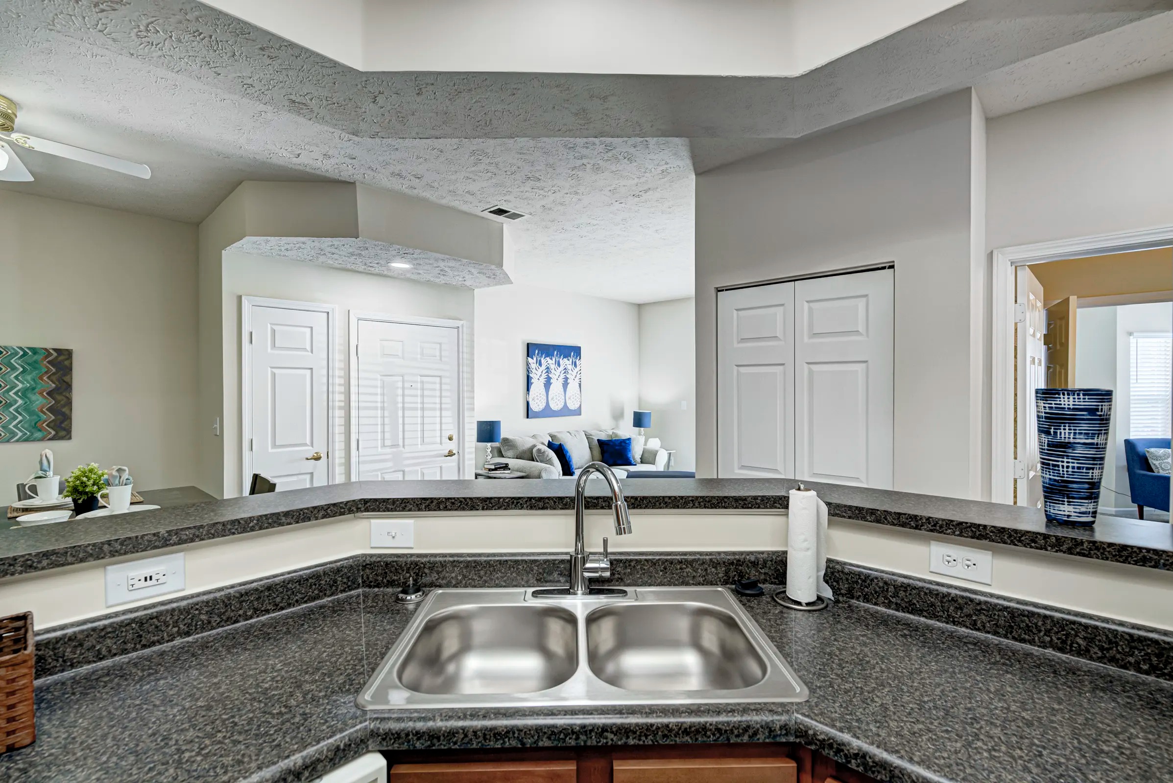 Autumn Chase Image 10