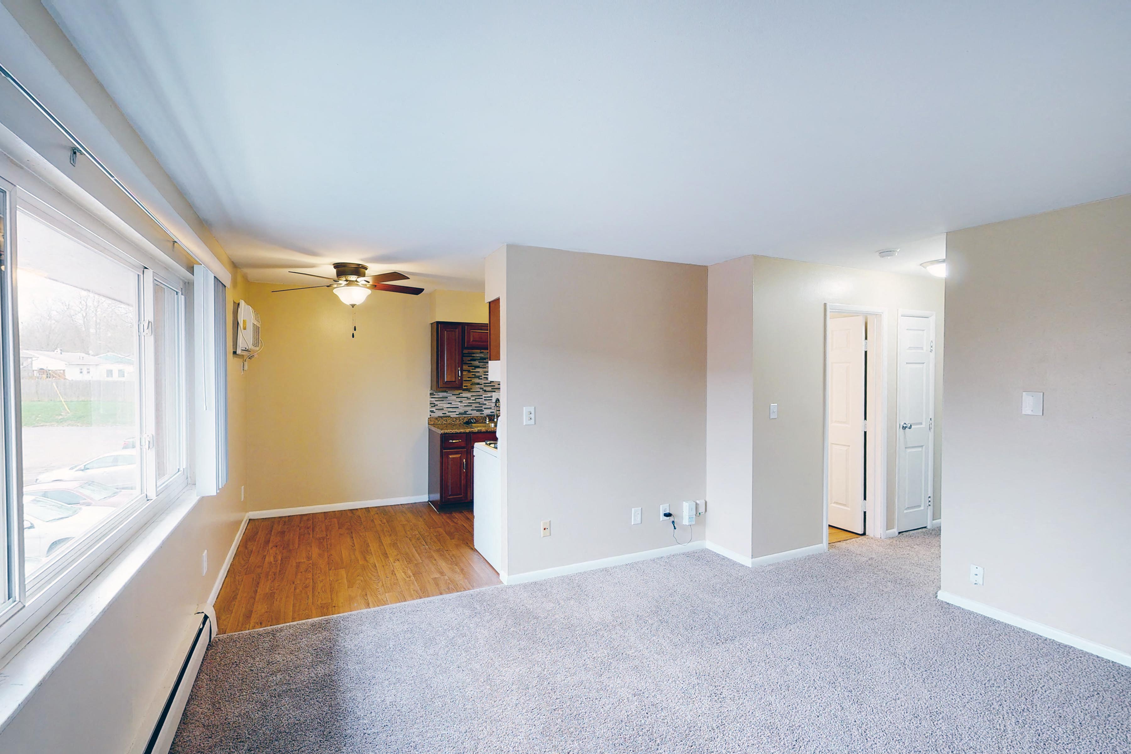 Sharondale Woods Apartments Image 48