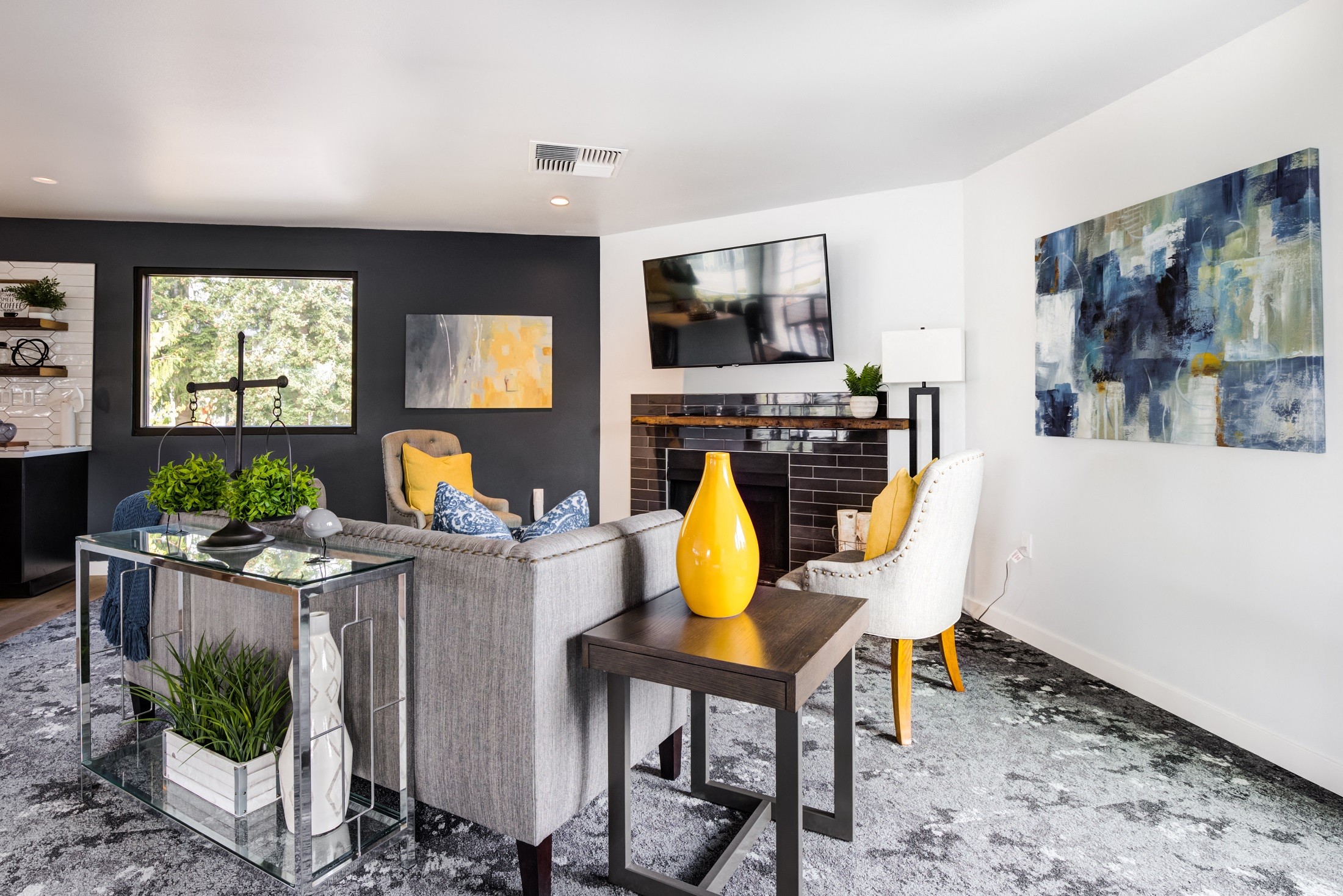 Knol Apartments Image 15