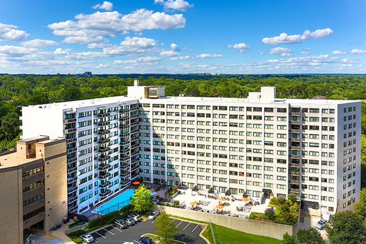 Colesville Towers Image 19
