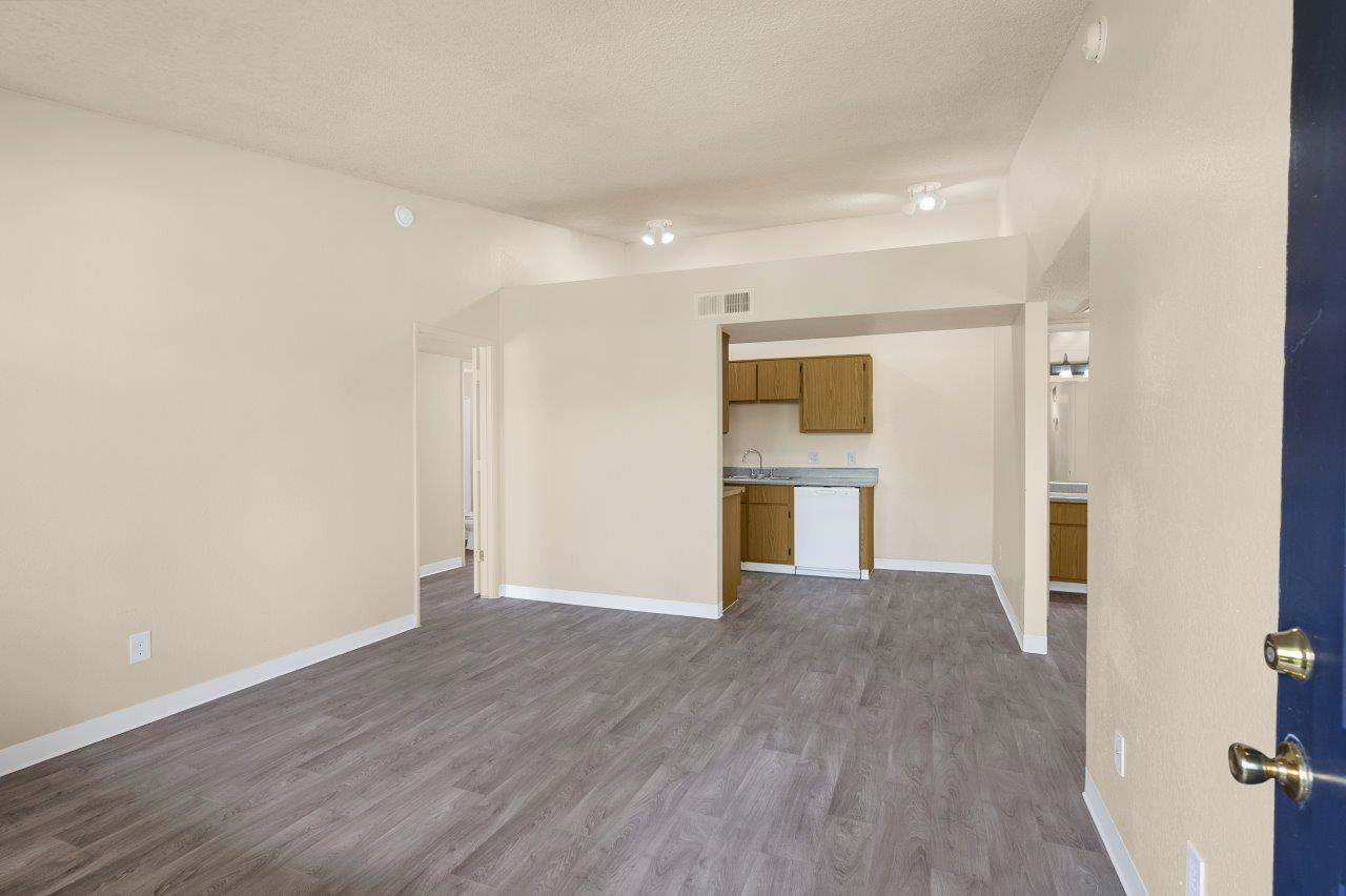 Deerfield Village Image 7