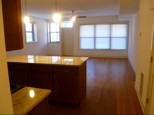 5234-5244 S Ingleside Avenue Image 4