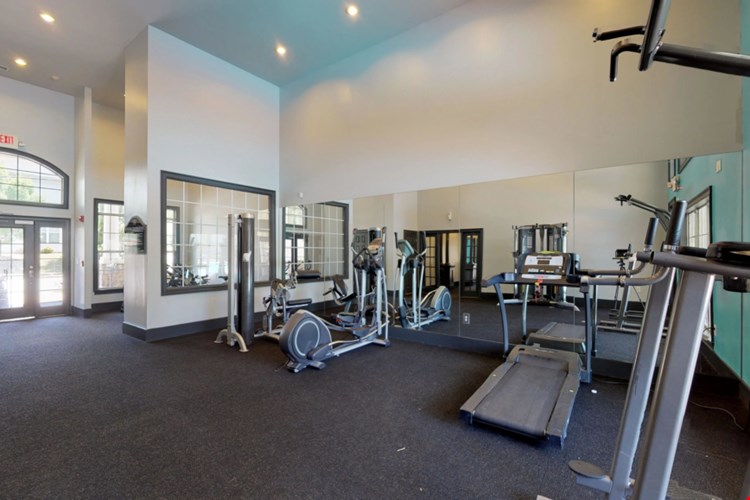 Village Highlands Image 4