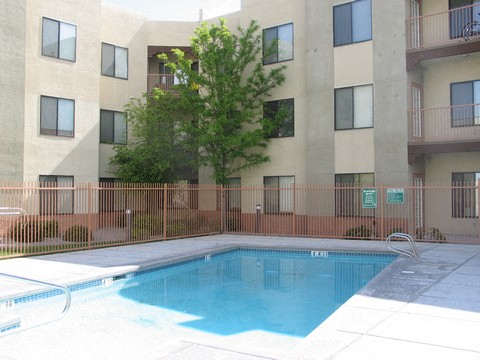 Casa de Sierra Senior Apartments Image 8