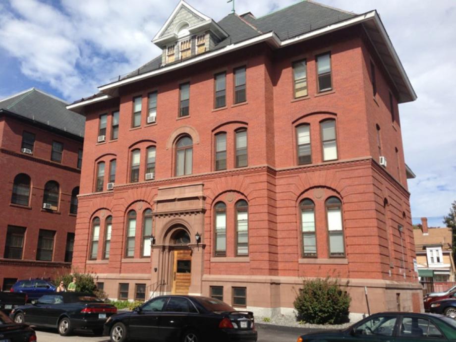 St. George Apartments Image 10