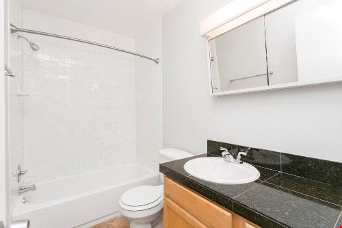 1190 Birch Image 23