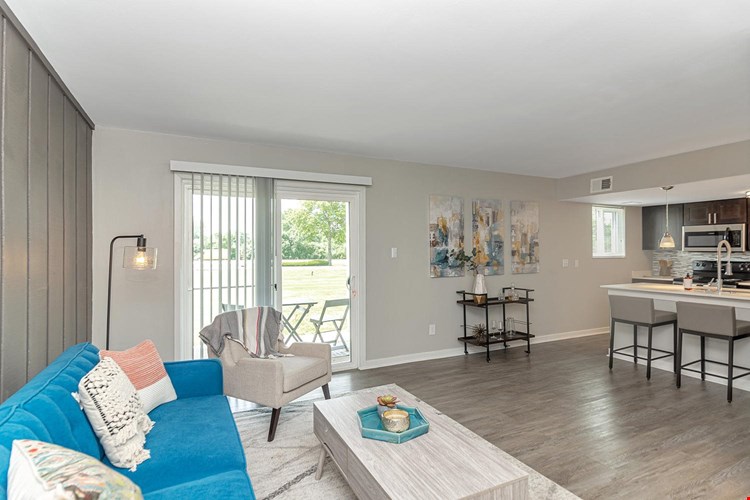 The Residences on 56th Street Image 10