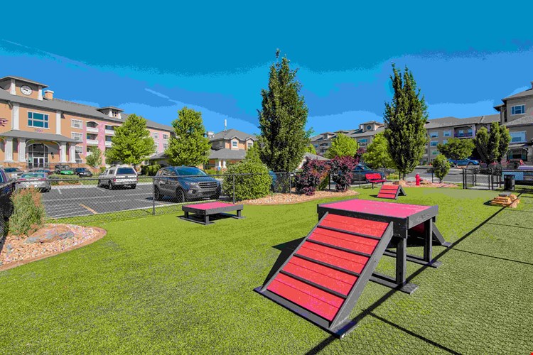 Meadowbrook Station Apartments Image 46