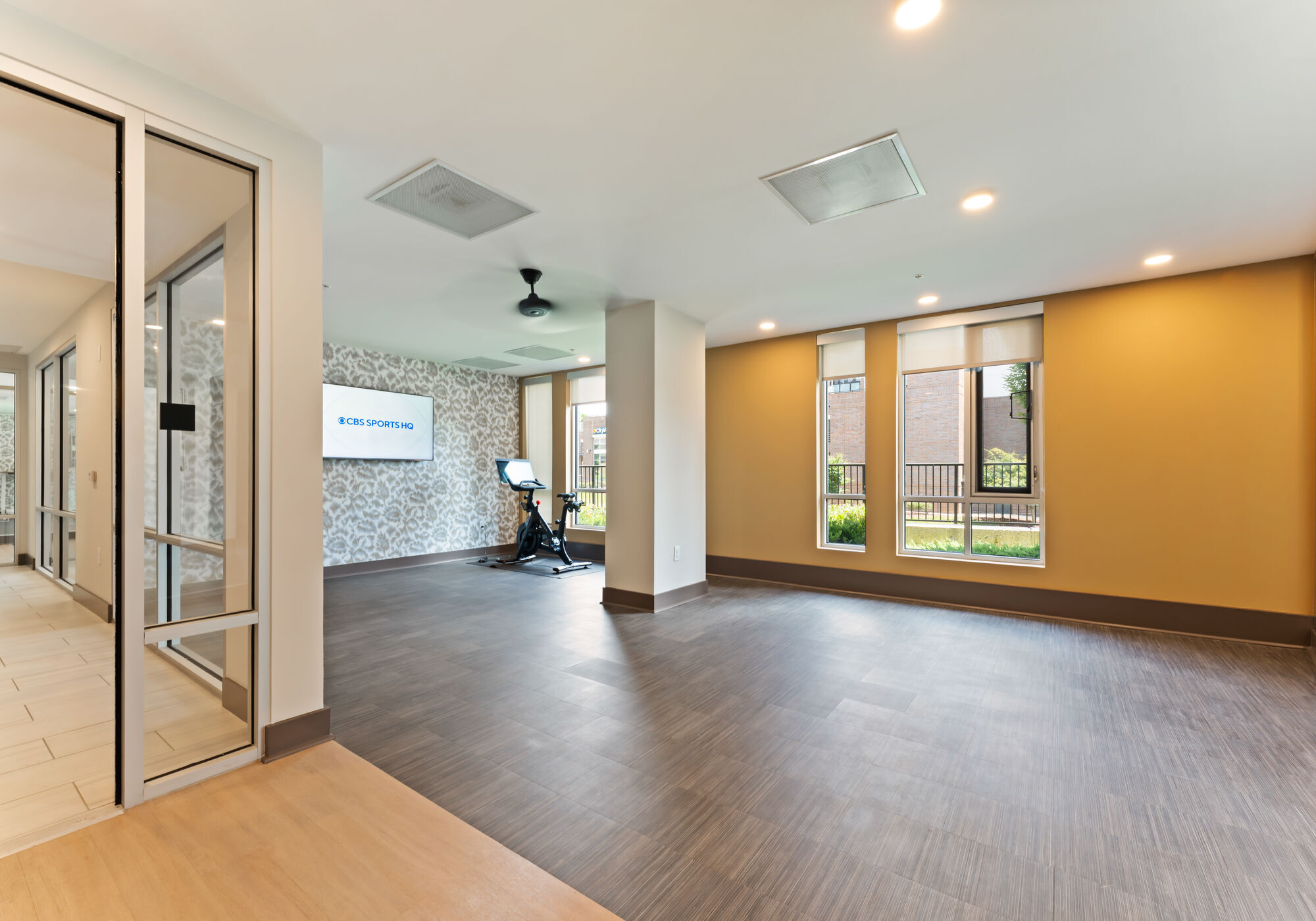 Uptown 550 Image 19