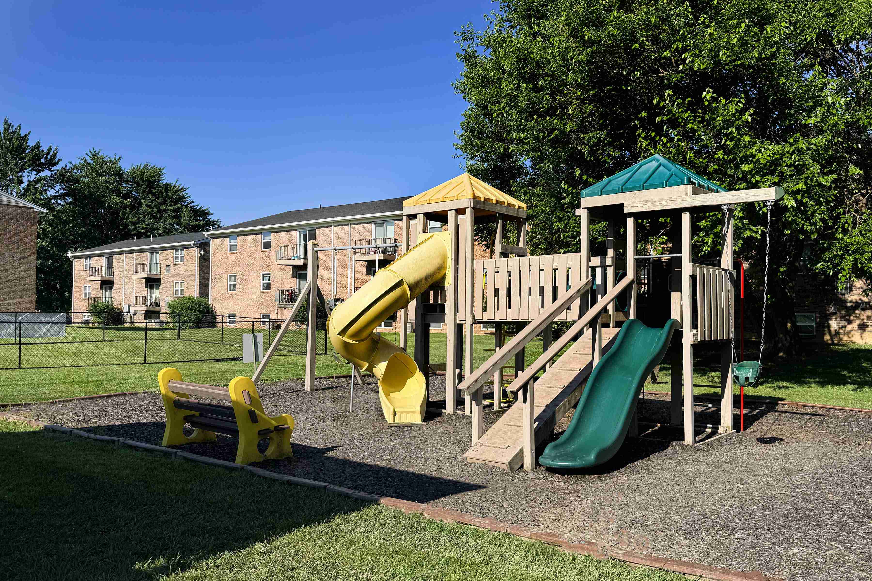 Crown Crossing Apartments Image 15
