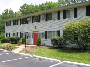 White Oak Square Apartments Image 2